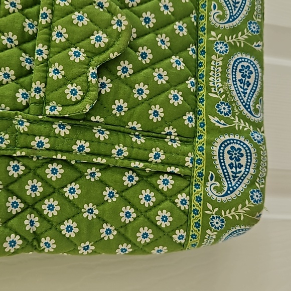 Vera Bradley Green Floral Paisley Bag!!! - Picture 8 of 16
